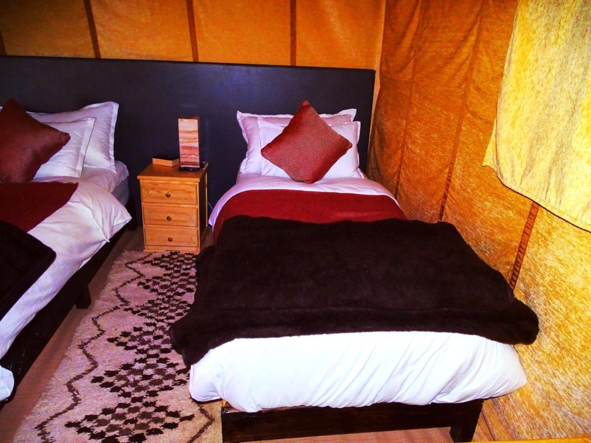 Camel Luxury Camp Bed and Breakfast Merzouga Exteriör bild