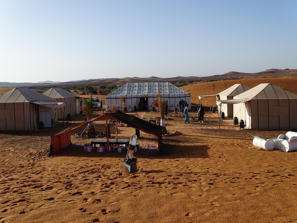 Camel Luxury Camp Bed and Breakfast Merzouga Exteriör bild