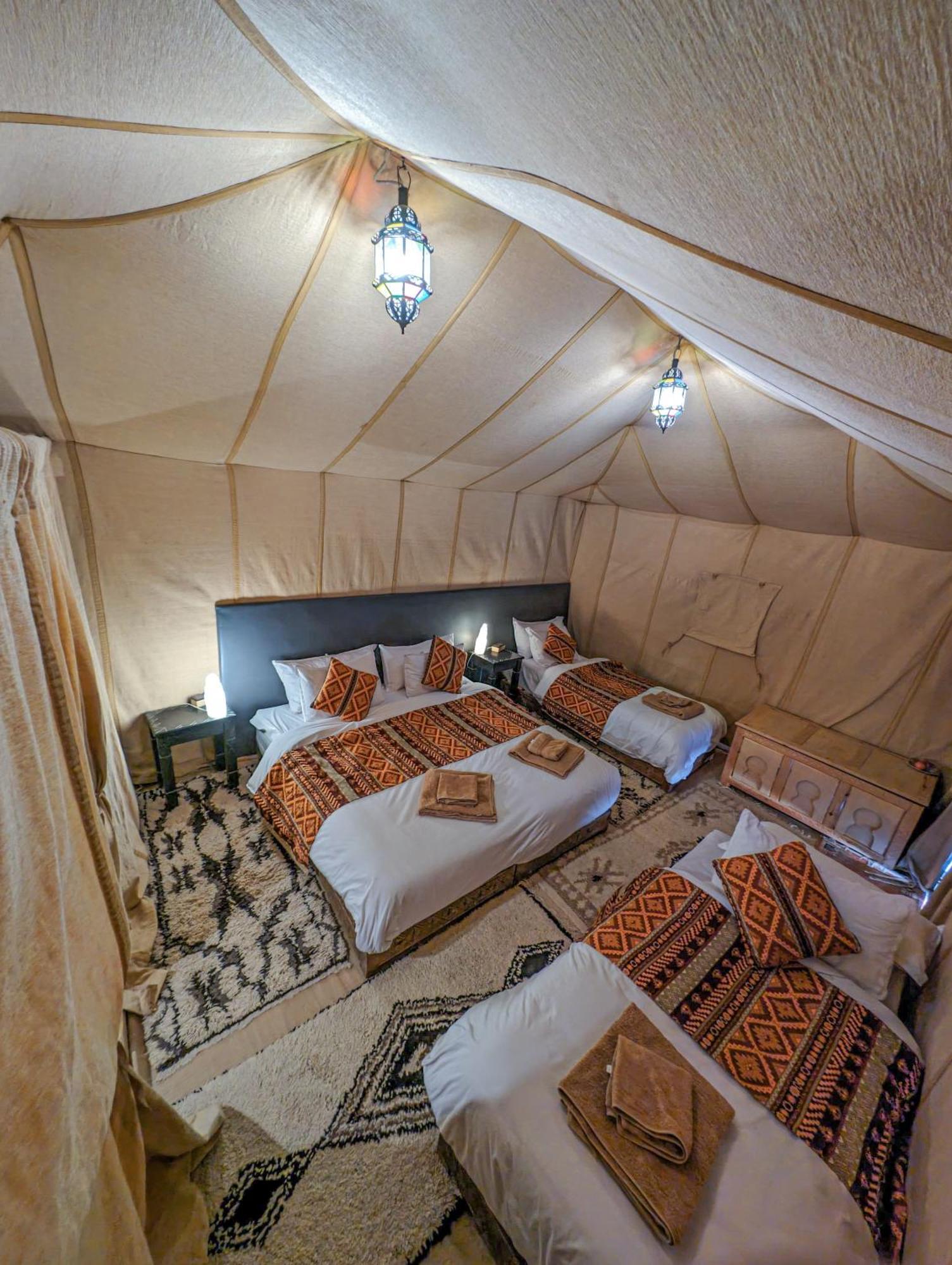 Camel Luxury Camp Bed and Breakfast Merzouga Exteriör bild