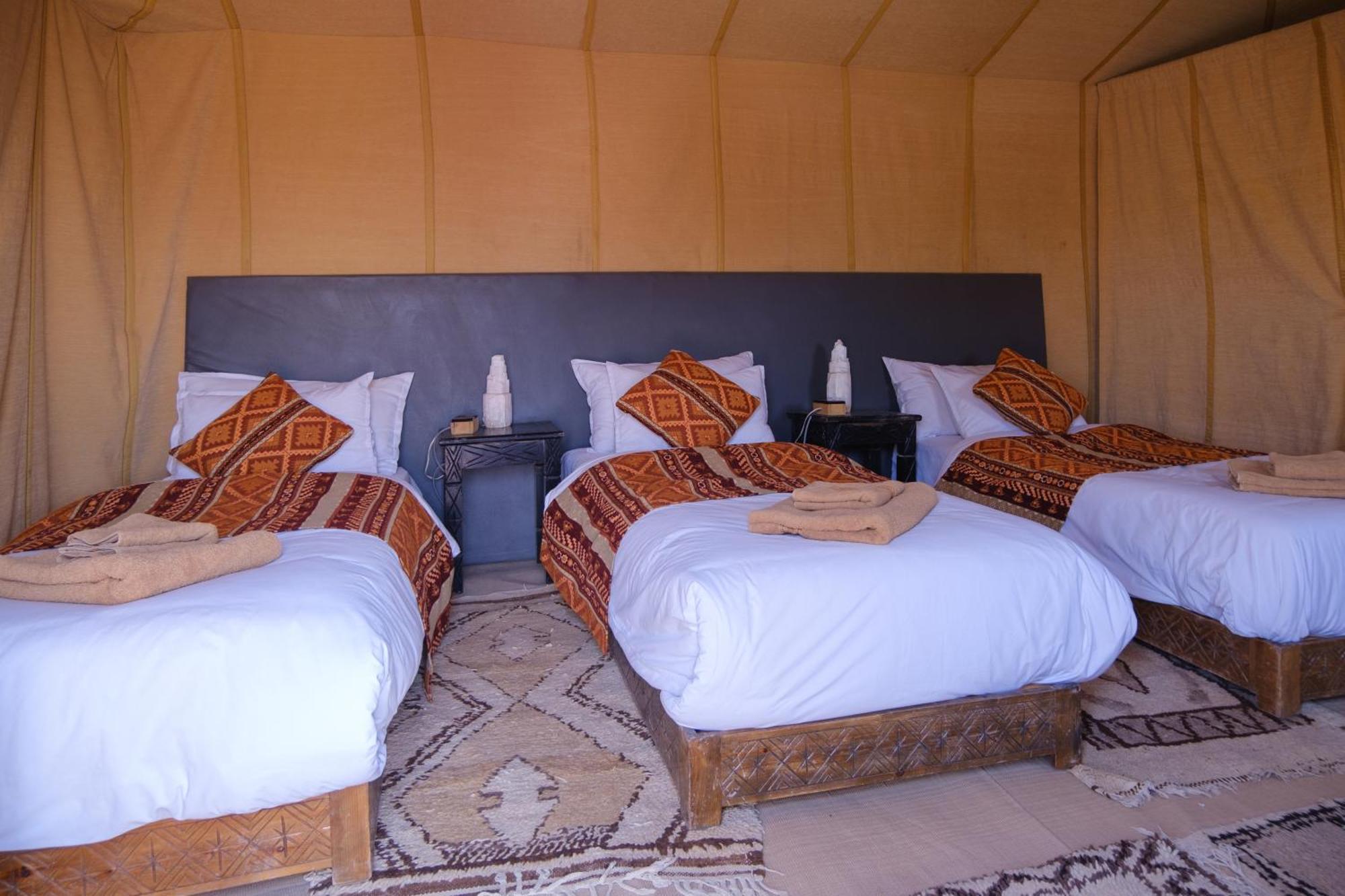 Camel Luxury Camp Bed and Breakfast Merzouga Exteriör bild